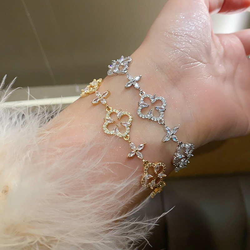 Light Luxury Zircon Flower Adjustable designer bracelet High-End Exquisite New Style Bracelet Internet Celebrity Fashion Versatile Jewelry