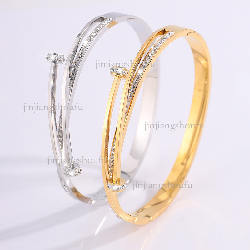 2026 Silver Plated Mobius Designer Couple Bracelet Luxury Women's Jewelry Stainless Steel Personalized Heart Shaped Love Bracelet High Quality Ac