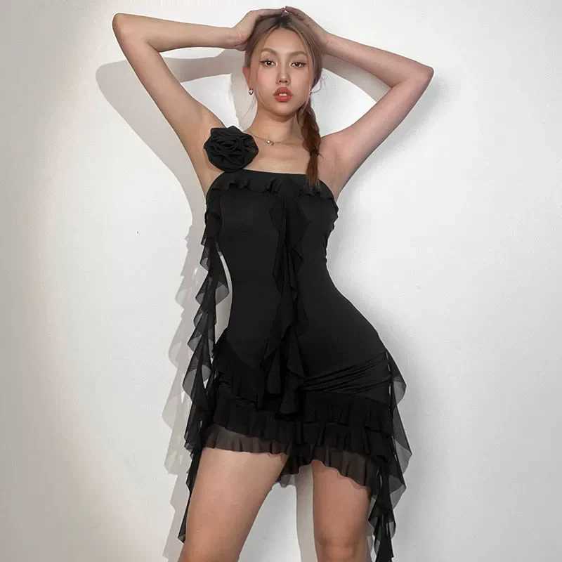 Women Strapless Sexy Floral Fold Hemline High Slit Mini Dress Solid Backless Sleeveless Black Party Dress Vestidos M260326