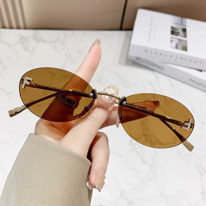 Fashion Brand Rimless Design Sunglasses Female Oval Retro Small Size Metal Suneyeglass Outdoors Casual Vacation UV400 D260326