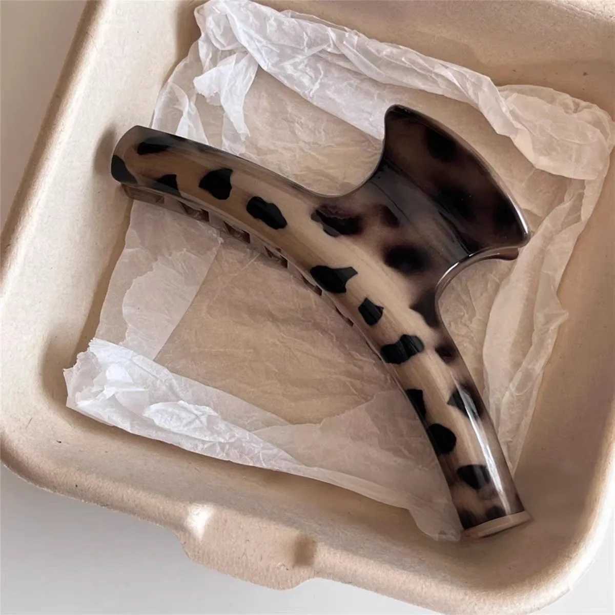 Vintage Leopard Print Brown Arc Dragon Bone Large Hair Clip Claw Elegant Shark Hair Clamp Versatile Headwear Hair Accessories H260326