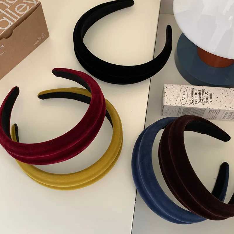 Winter Flannel Headband Non Slip Hair Accessories for Women Fashion Embossed Design Hair Hoops Headbands for Women D260326