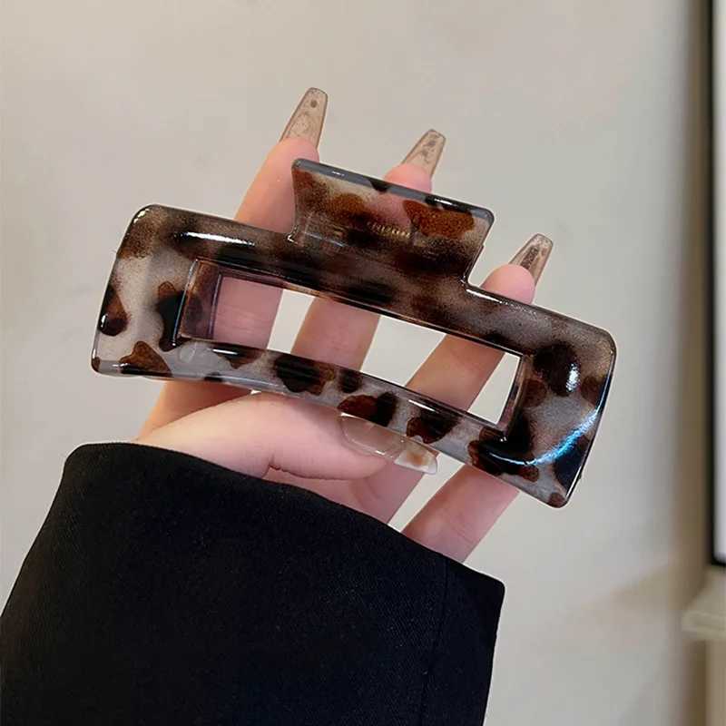 Leopard Print Large Square Hollowed Acrylic Crab Hair Clip Back Head Updo Temperament Simple Shark Clip New Vintage Accessories H260326