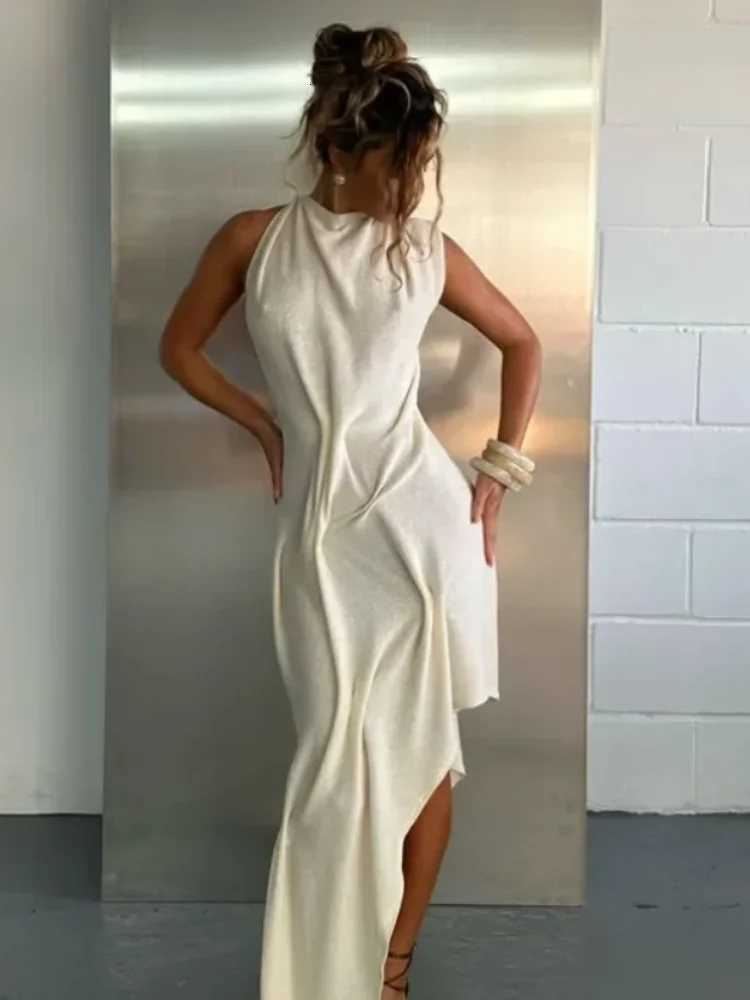 Romantic Soft Halter Maxi Dress Ruched Asymmetrical Women Dresses Anniversary Dinners Vacation Elegant Female Party Wear X260326