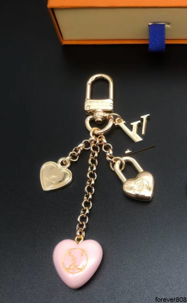 Keychains Lanyards Luxury metal bag charm chain flower heart designer bag charms gold sliver keychain Snap fastener mens ladies keychain Holiday gift lovely