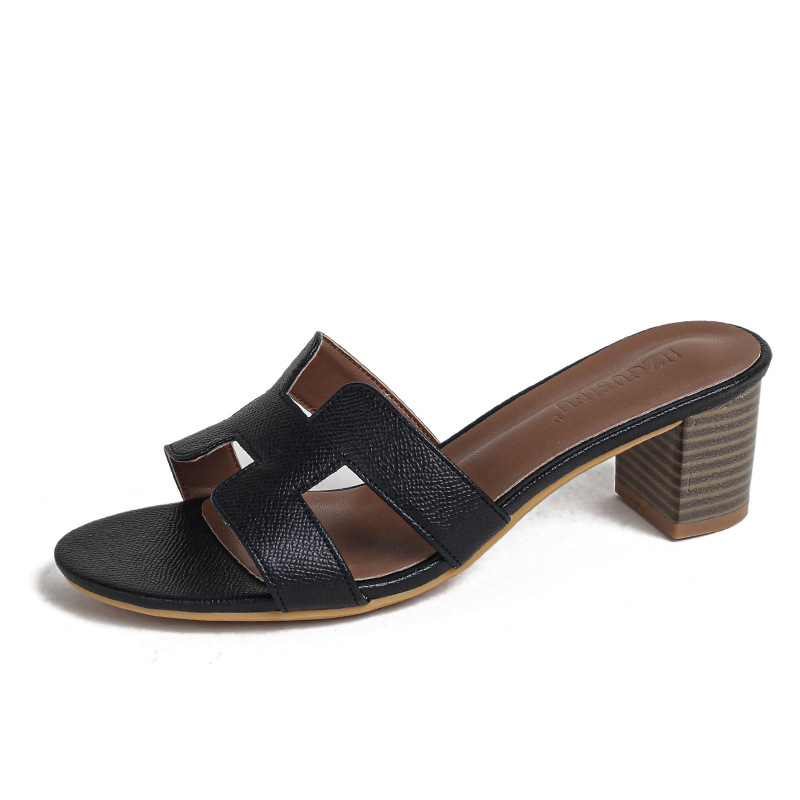 Free shipping designer slippers for womens flat sandals black white brown grey beige Fashionable and versatile Soft sole slip-resistant sandal