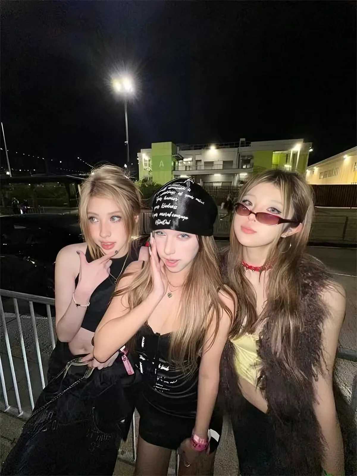 Y2K slim-fit black lace sexy halter dress New versatile letter print spicy hips Little M260326