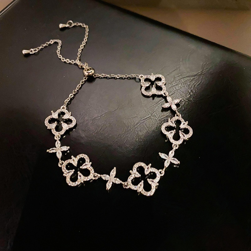 Light Luxury Zircon Flower Adjustable designer bracelet High-End Exquisite New Style Bracelet Internet Celebrity Fashion Versatile Jewelry