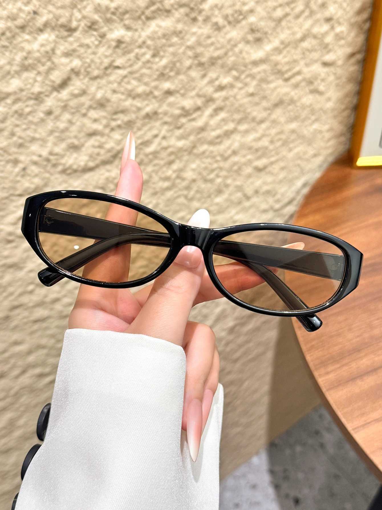 1Pc Retro Fashion Cat-Eye Narrow Frame Sunglasses Classic Versatile Basic Item Sunglasses for Daily Outings Vacation Outfits Dri D260326