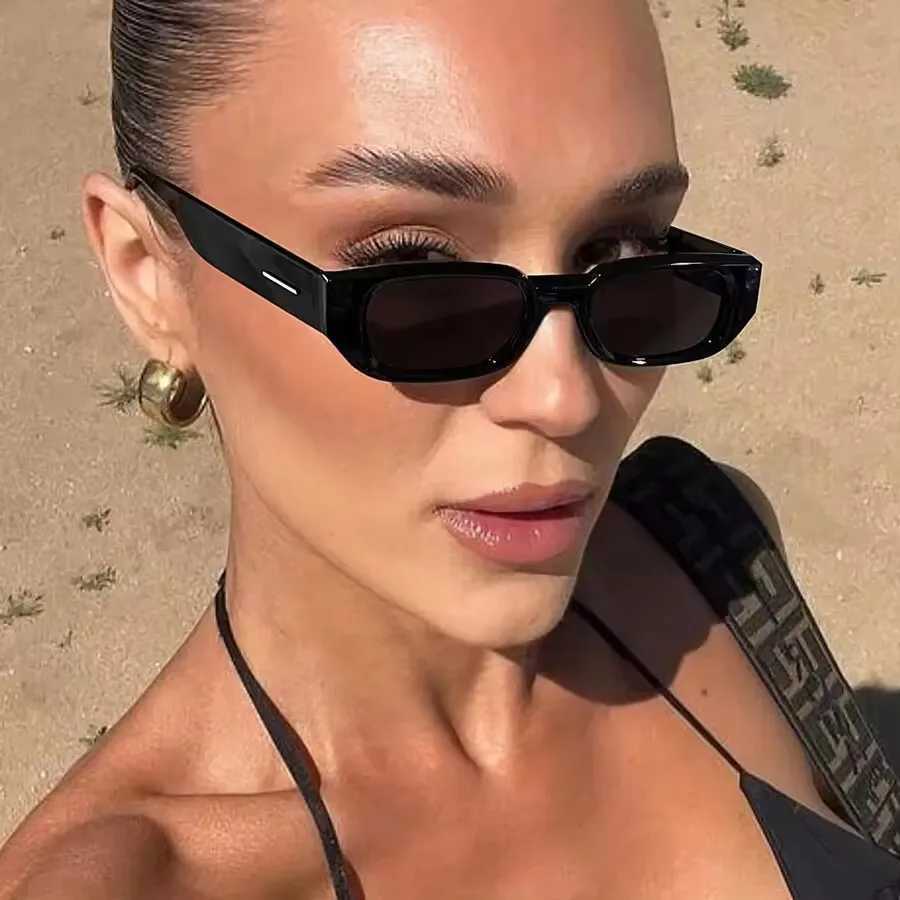 Small Frame Square Sunglasses Women Men Classic Fashion Shades Driving Travel Sun Glasses Lady Man UV400 Protective Glasses D260326