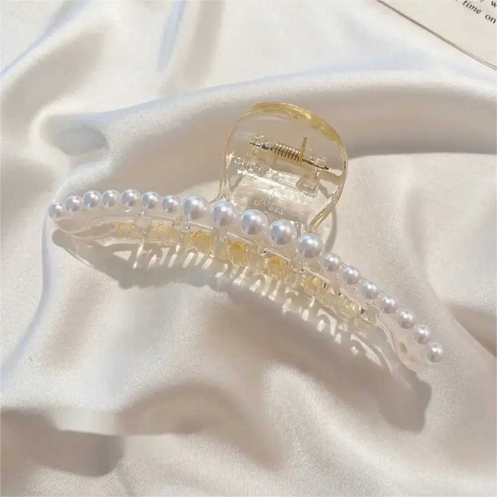 YS00168/---4pcs Large Shark Clip Hair Accessories Temperament Versatile Simple And Generous Fashionable Gentle Pearl Grab Clip H260326