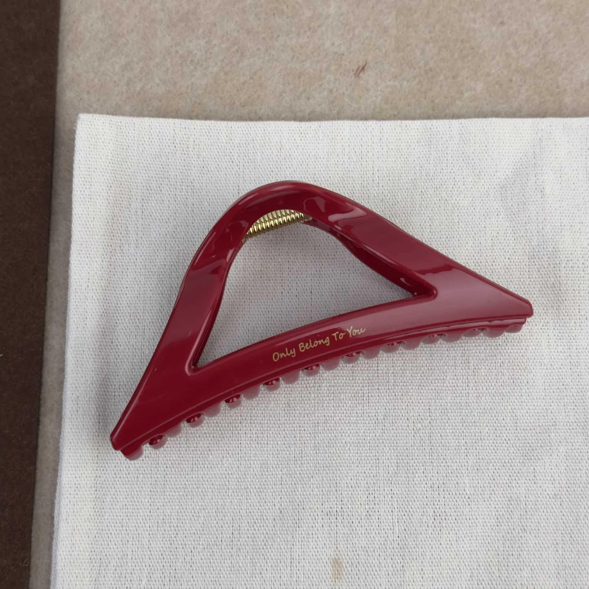 French Red Collection Large Grip Letters Gold Label Back Head Updo Shark Clip Hair Accessories Headwear Hairpin Hair Claw H260326