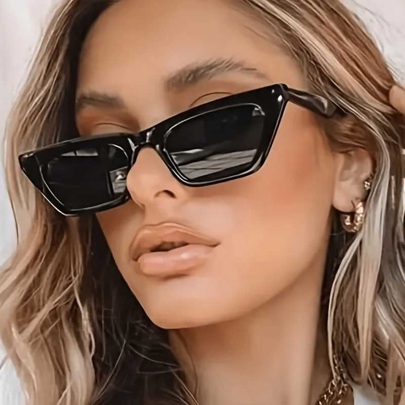 Vintage Cat Eye Sunglasses Women Small Frame Sun Glasses Female Brand Designer Retro Black Lens Shades Fashion Oculos UV400 D260326