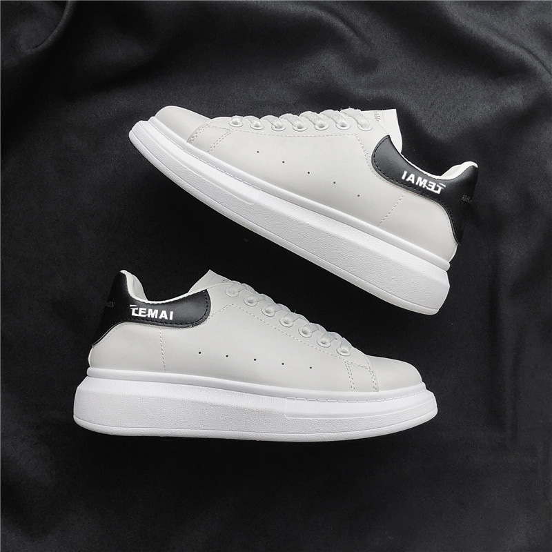 new design shoes 2026 Spring Couple White Sneakers for Men & Women, Platform Height Increase Casual Shoes, Versatile Thick Sole Skateboard Shoes