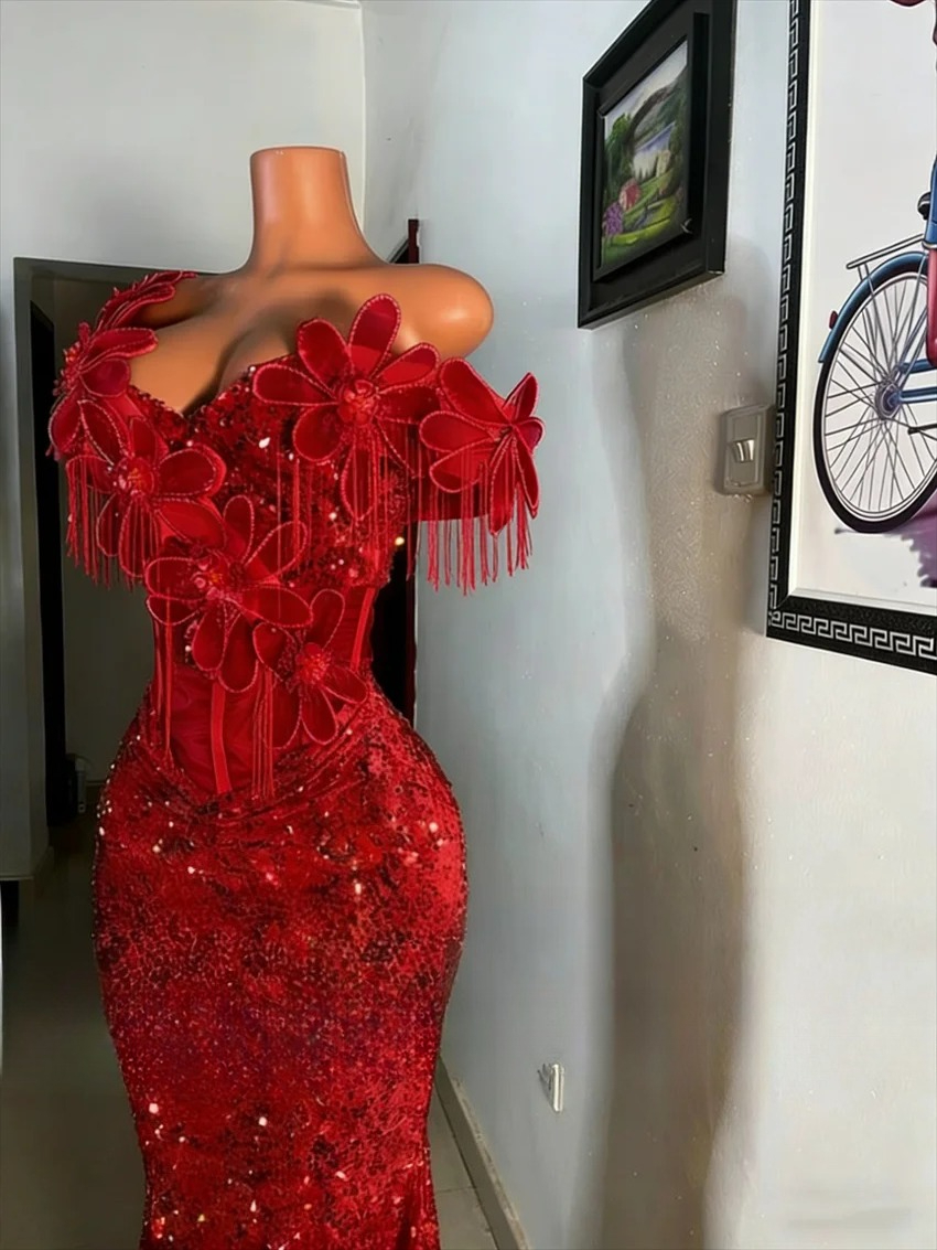 Red Aso Ebi Dresses 2026 Black Girls Off Shoulder Crystals Appliques Sequins Formal Prom Party Gowns Customized M27 ZD10