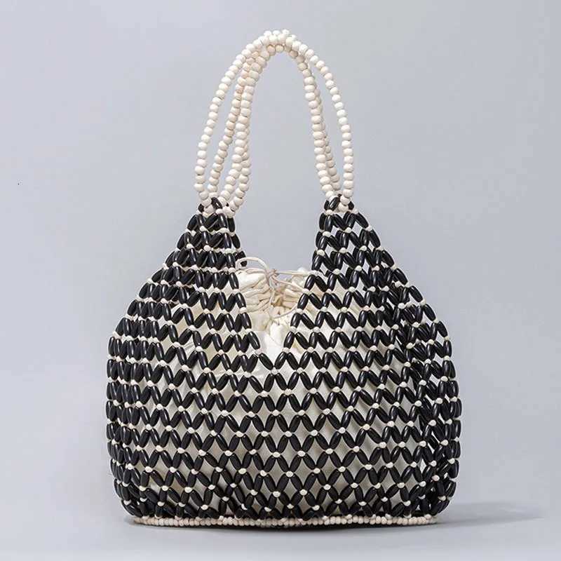 Women Woven Hand Bag Exquisite Design Hollow-out Wooden Bead Shoulder Bag Female Daily Shopping Handbag C260327