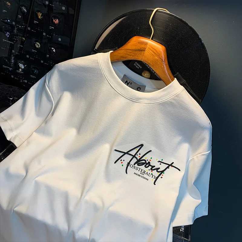 Fashion painted short sleeve T-shirt mens summer thin butterfly print embroidered high-end affordable luxury half sleeve top C260326