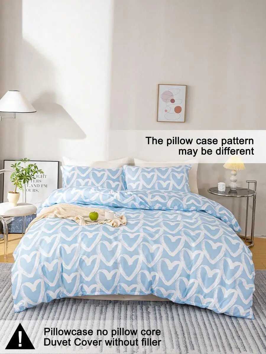 3-Piece Heart Pattern Duvet Cover Set with 2 Pillow Shams Soft Breathable Fabric H260327