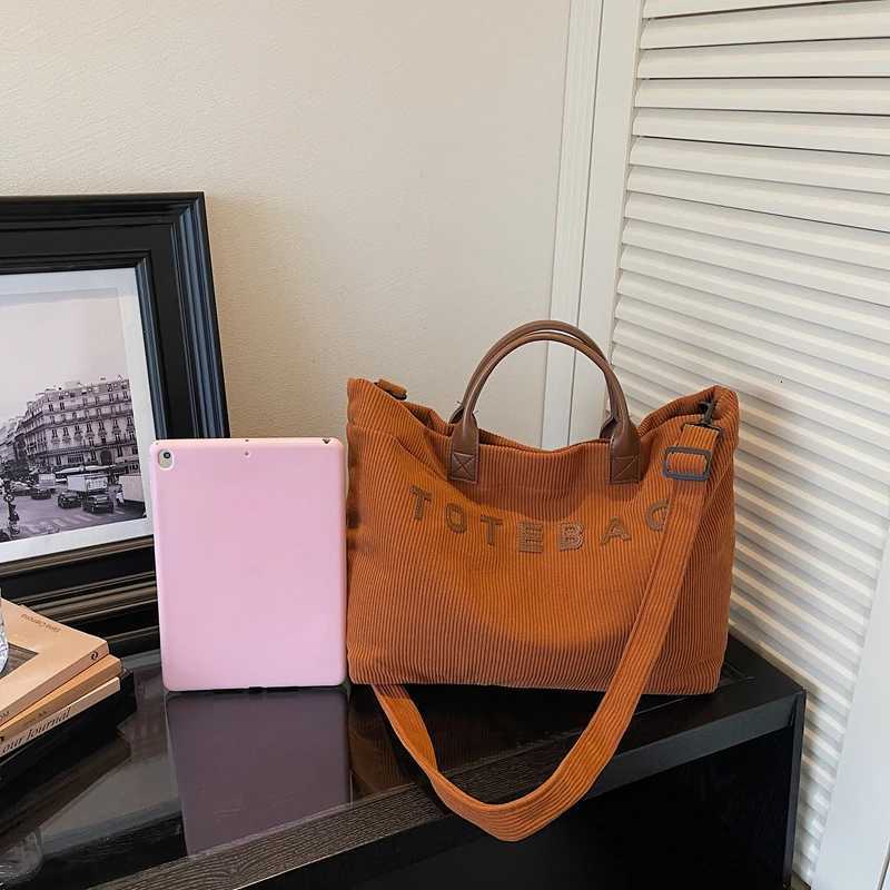 Fashionable and Versatile Women Tote Bag with Large Capacity Embroidered Letters Corduroy Fabric Suitable for Daily Commuting C260327