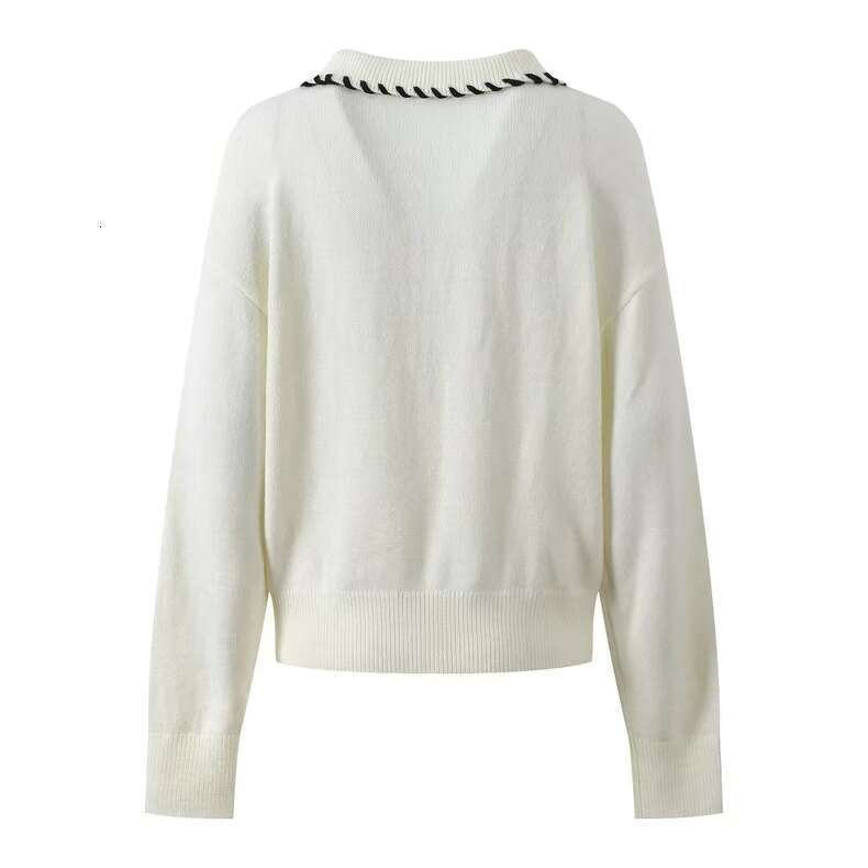 D19 2026 Summer New Designer French Elegant Fashion Women's White Long Sleeve CC Knitted Sweater