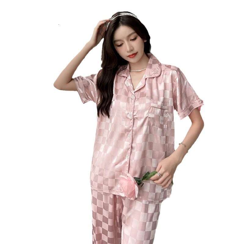 Spring new women's pajamas, elegant floral short-sleeve set, popular online, made of ice silk, can be worn outside, home wear, peony flower, ligh