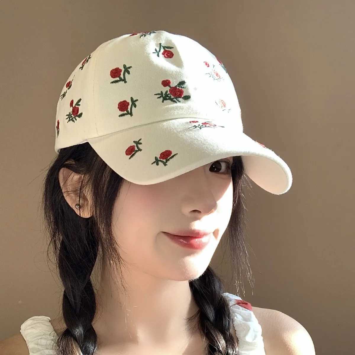 Cute Hats Japanese Sweet Style Retro Embroidered Baseball Cap Versatile Womens Baseball Cap Casual Sunshade Sun Protection Cap Z260327