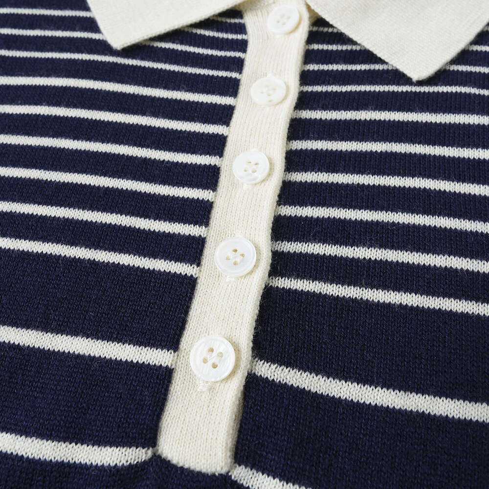 2026 autumn and A1 winter new French designer color blocked striped Polo collar knitted dress fashionable CC slim fit dress