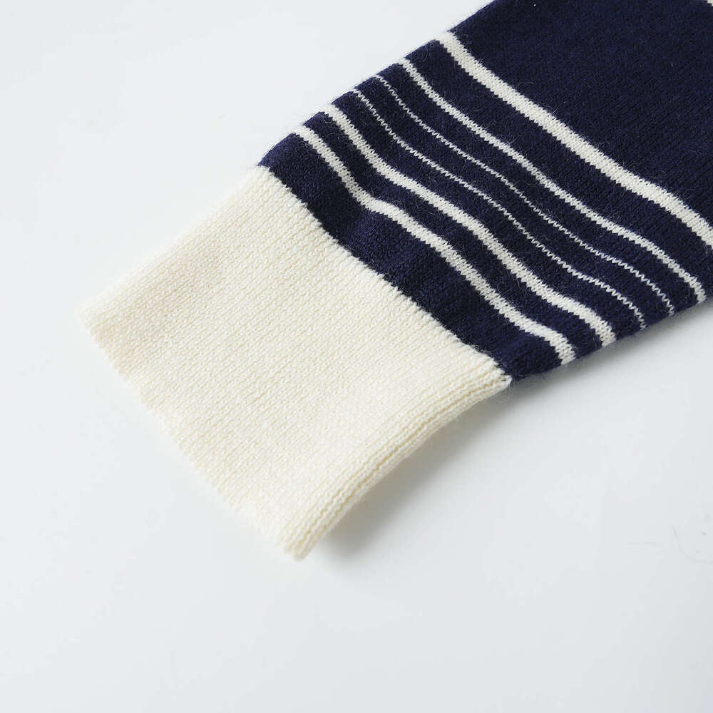 2026 autumn and A1 winter new French designer color blocked striped Polo collar knitted dress fashionable CC slim fit dress