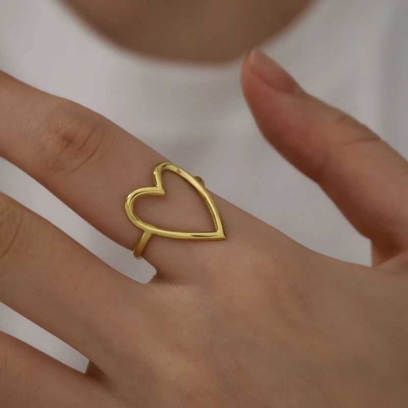 Stainless Steel Big Heart Rings Trend Adjustable Opening Rings for Women Couple Gift Punk Fashion Engagement Party Jewelry 2023 H260327