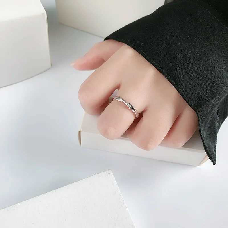 925 Sterling Silver Simple Twisted Wire Ring Womens Dinner Party Luxury Hand Jewelry H260327