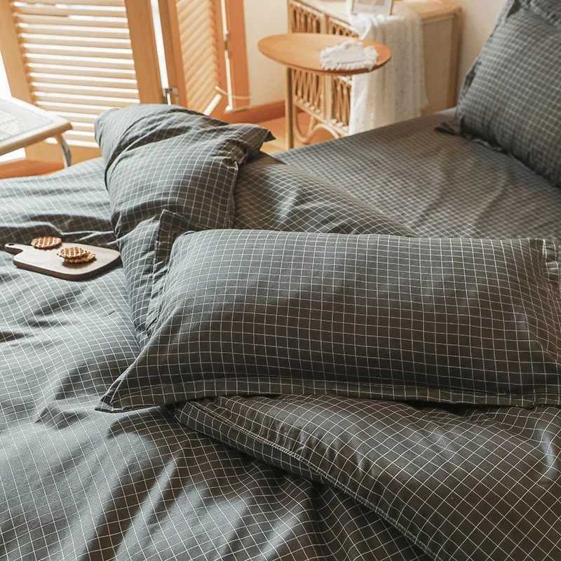 Black White Small Checks Printed Bed Set Floral Duvet Cover Pillowcase Bedding Set Bed Sheet Quilt Cover Single Queen King Size H260327