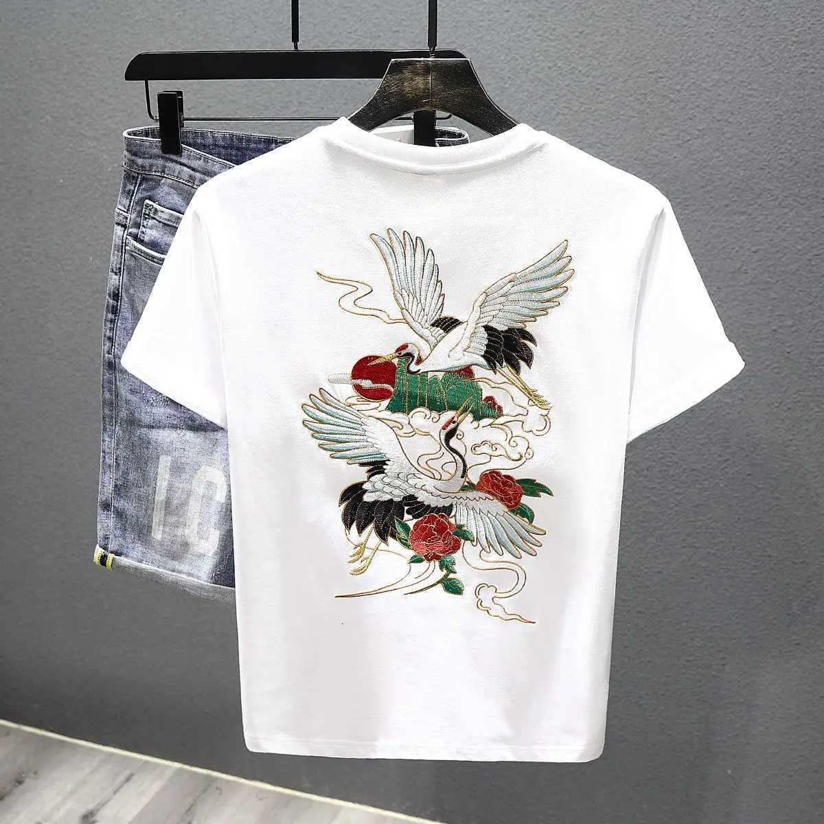 National Trend Short-sleeved T-shirt Men 2025 New Embroidered T-shirt Summer Casual Top C260326