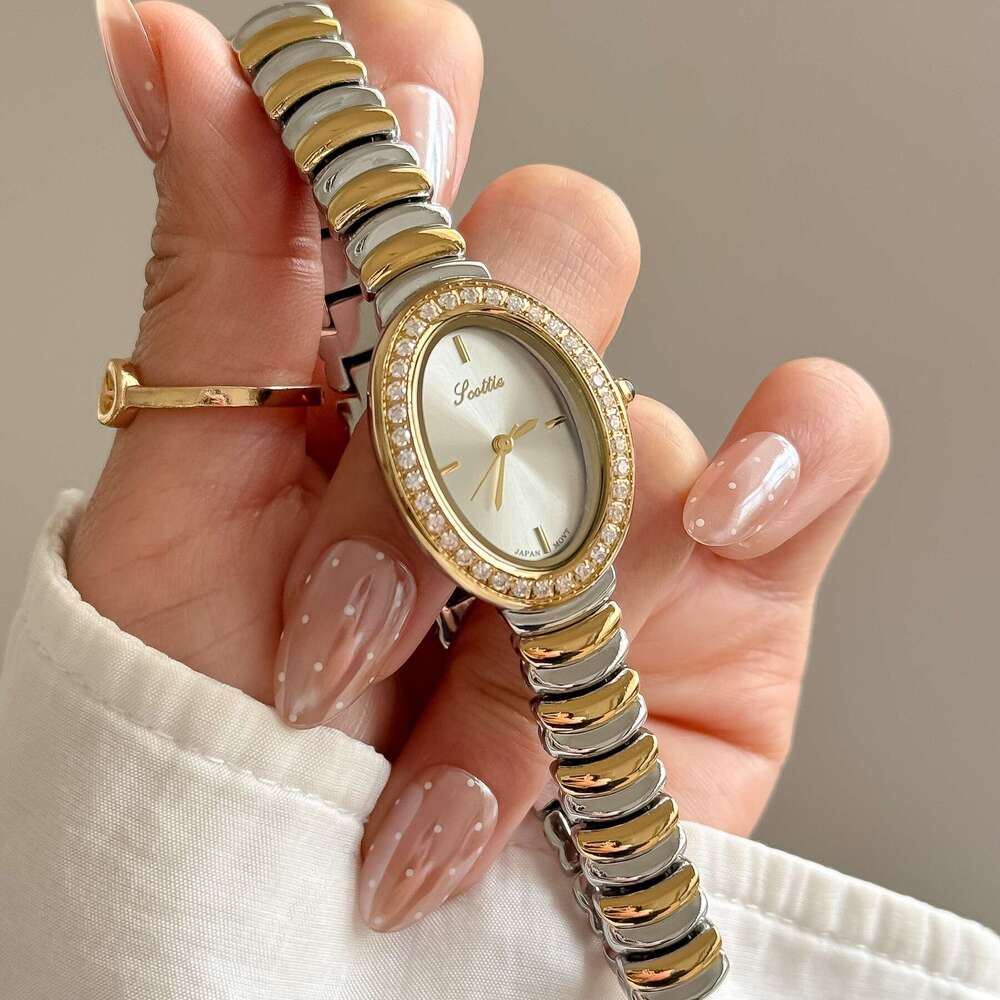 2026 Popular Women's Watch with Exquisite Diamond Inlays