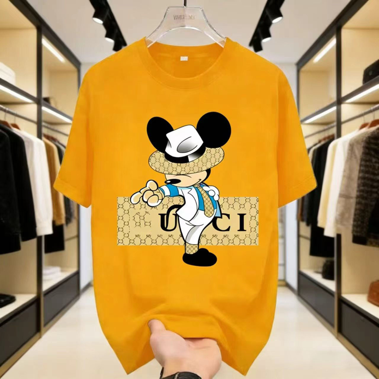 Trendy casual printed short-sleeve T-shirt mens and womens streetwear hip-hop style stylish T-shirt with high-end slogan and cartoon print design