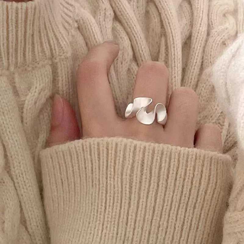 925 Sterling Silver Open Rings for Women Fashion Couple Handmade Matte Lace Irregular Finger Ring Prevent Allergy Jewelry Gifts H260327