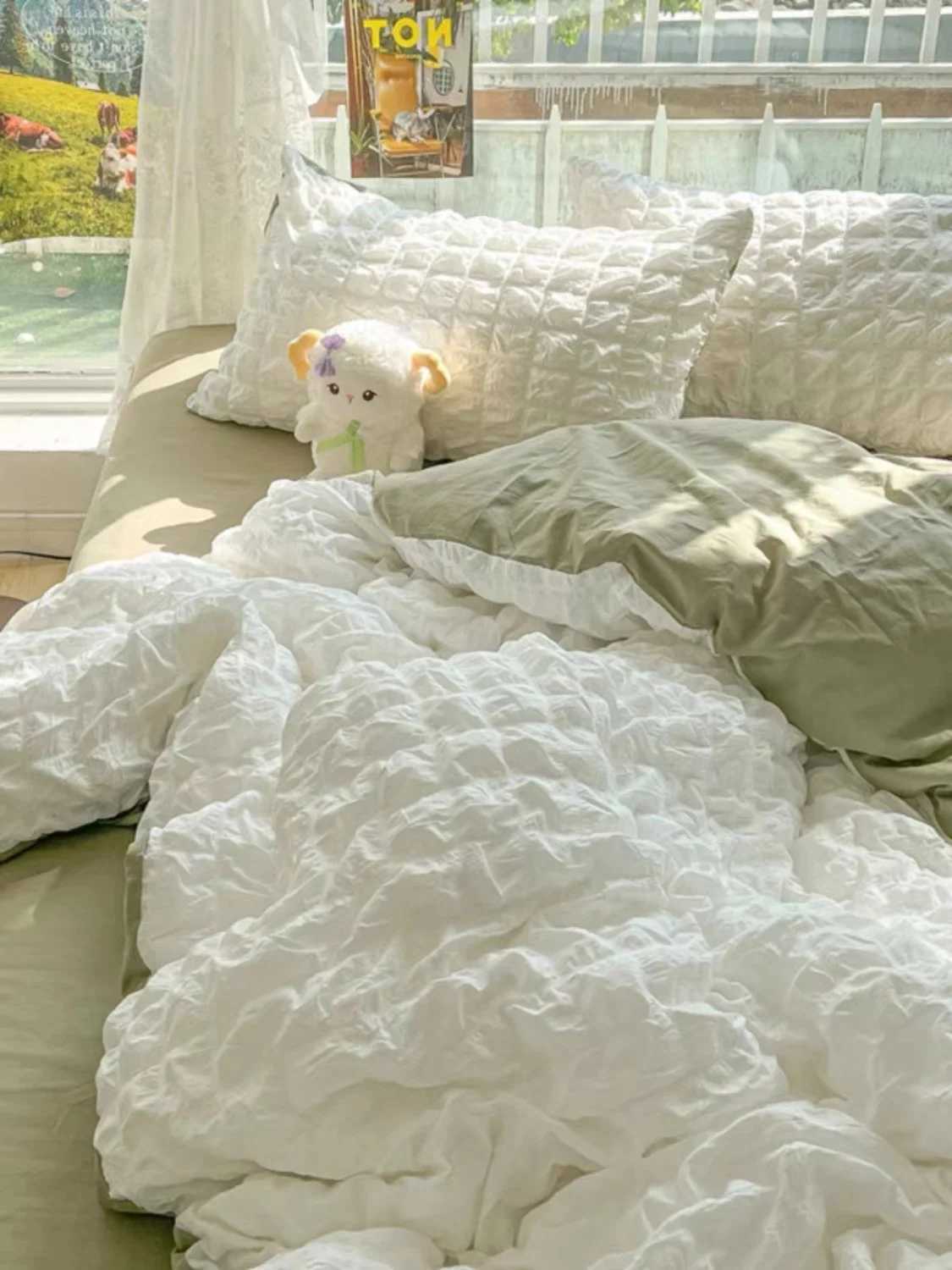 Princess Bedding Set French Style Wash Cotton Solid Color Seersucker Summer Soft 2024New Bed Sheet Set Comforter Set H260327