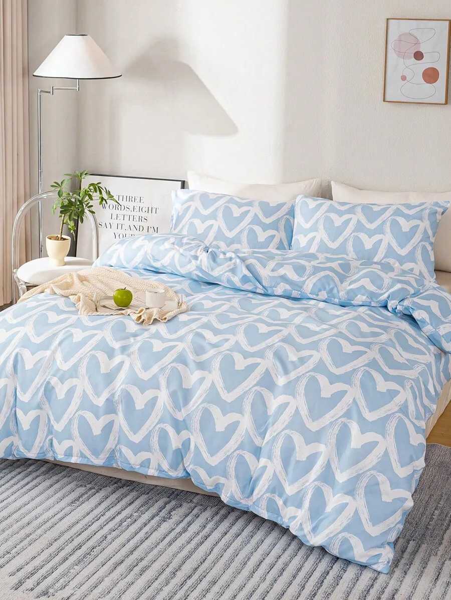 3-Piece Heart Pattern Duvet Cover Set with 2 Pillow Shams Soft Breathable Fabric H260327