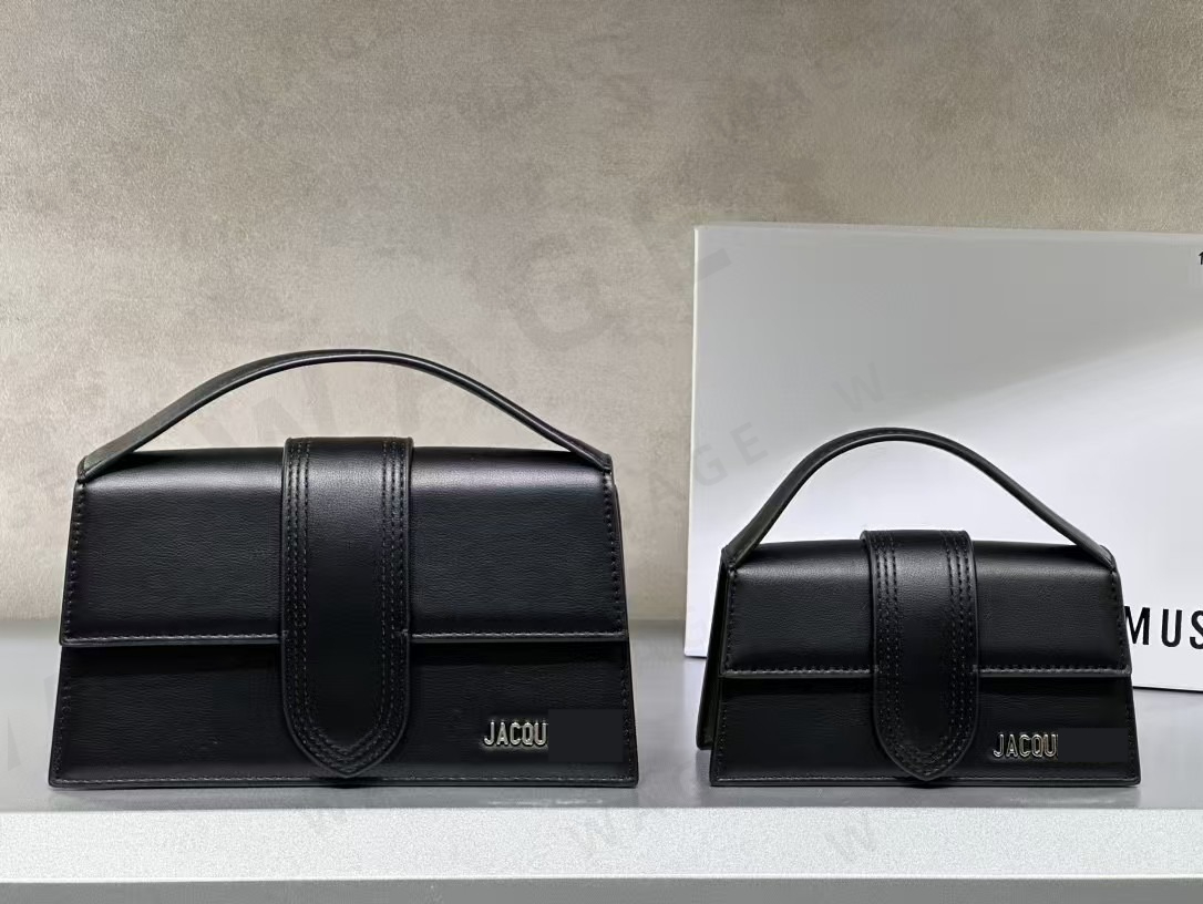 French Niche Designer Flip-top High-quality Women's Handbag Fashionable Casual Shoulder Bag Designer Crossbody Small Square Bag