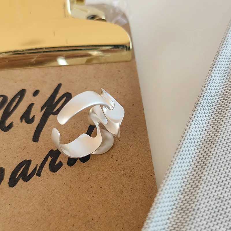 925 Sterling Silver Open Rings for Women Fashion Couple Handmade Matte Lace Irregular Finger Ring Prevent Allergy Jewelry Gifts H260327