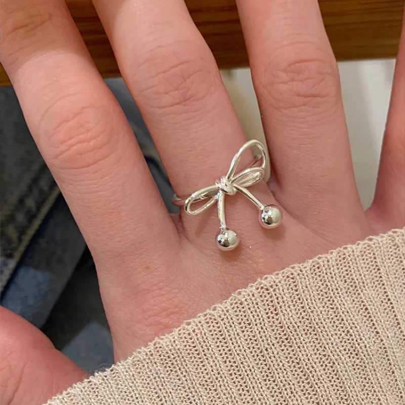 PANJBJ 925 Sterling Silver Bow Knot Ring Hollowing Out Korean Minimalism Tassels Fashion Jewelry Gift Dropshipping H260327