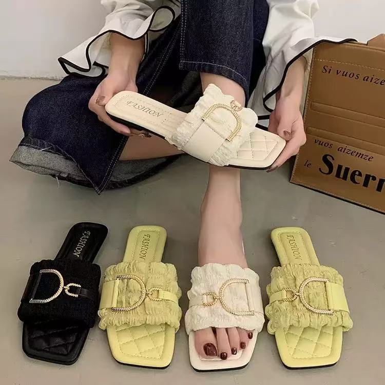 Same design as the top luxury brand designer's boutiqueSummer Slippers Women Flat Crystal Design Outdoor Beach Flip Flops Sandals Brand Slides Shoes Woman 2026 New