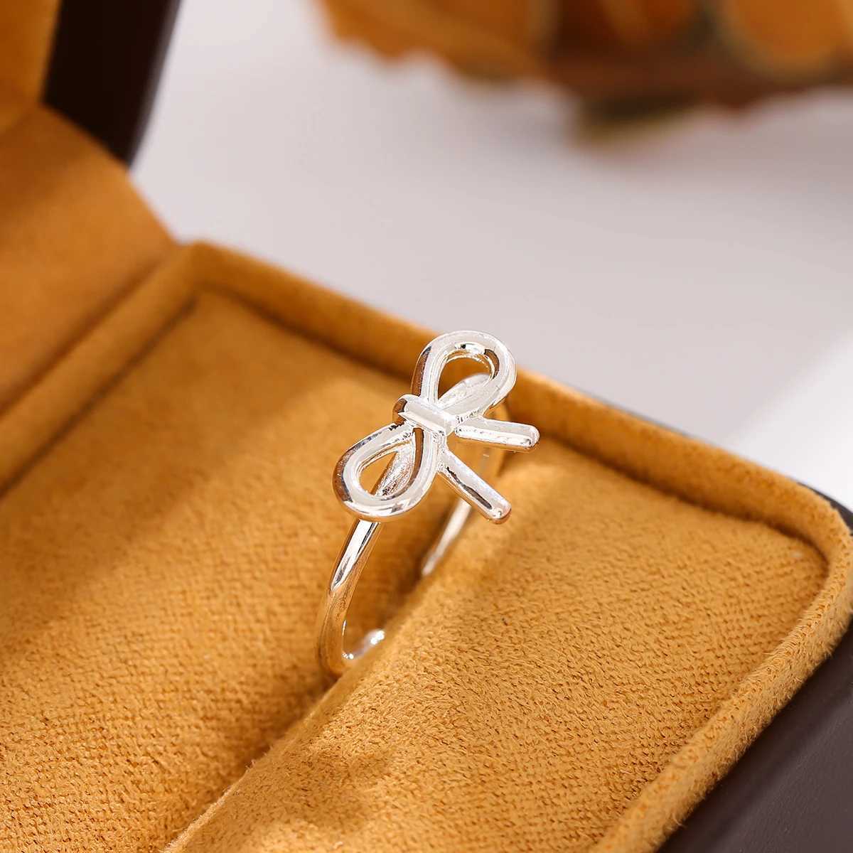 New Simple Element 925 Sterling Silver Jewelry Bow Female Wholesale Hot Popular Beautiful Opening Rings R205 H260327