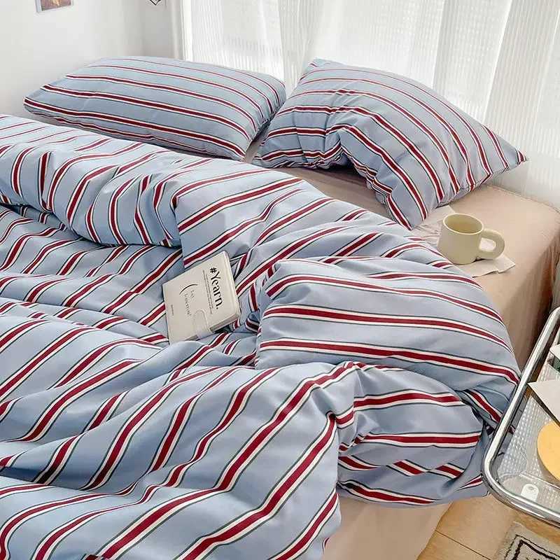 Simple Style Red And Blue Strip Duvet Cover Set Bed Sheet Set Washed Cotton Bedding Set H260327