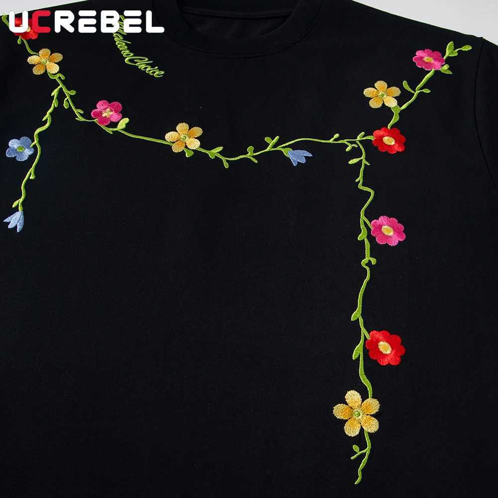 Flower Vine Embroidery Short Sleeve T-shirt Mens Retro High Street Summer Cotton Loose Crew Neck Half-Sleeve Tee Men Tshirt C260326