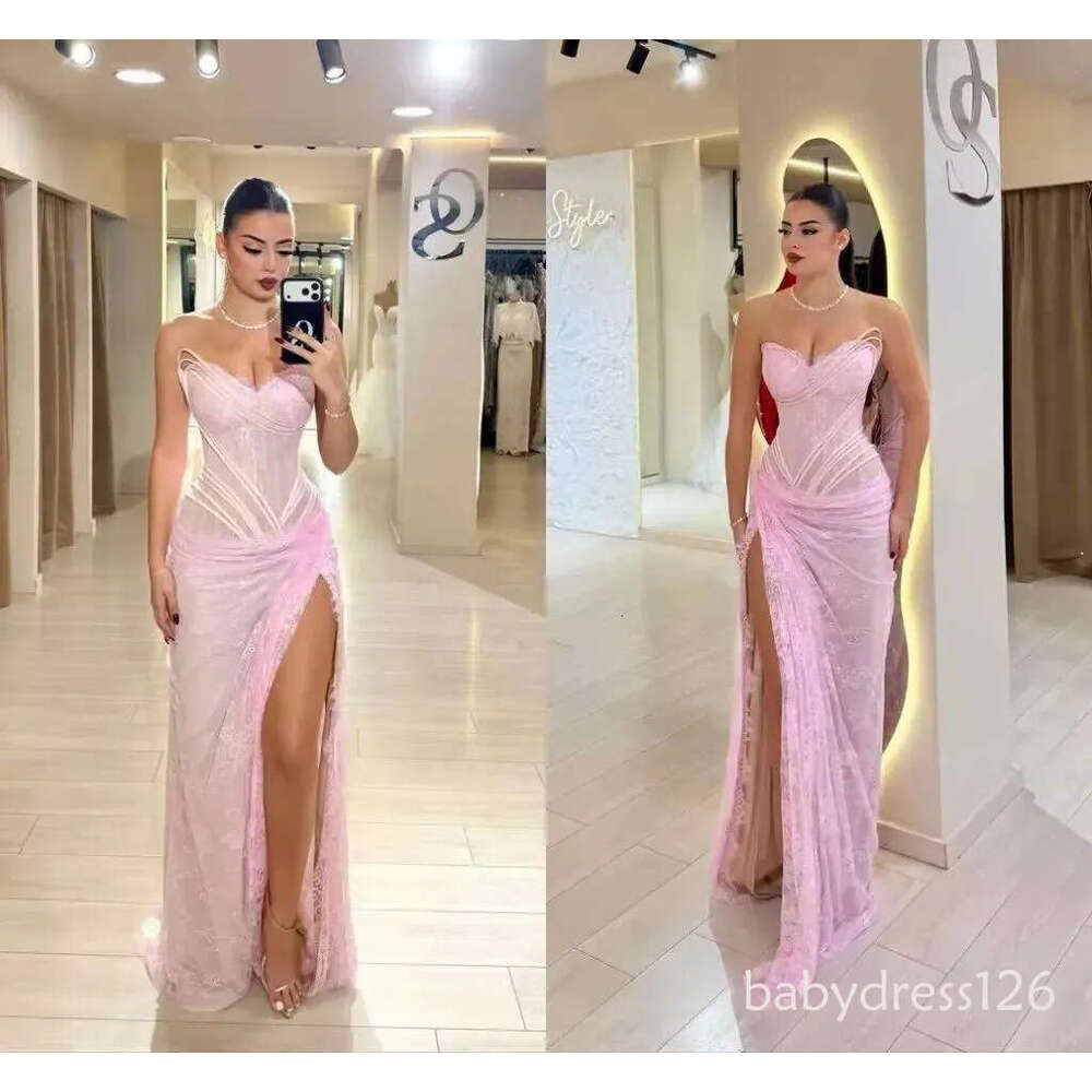 2026 Elegant Light Pink Lace Evening Dresses Saudi Arabic Sweetheart Corset Boning Sexy Formal Party Gowns For Women Side Slit Column Long Birthday Pr