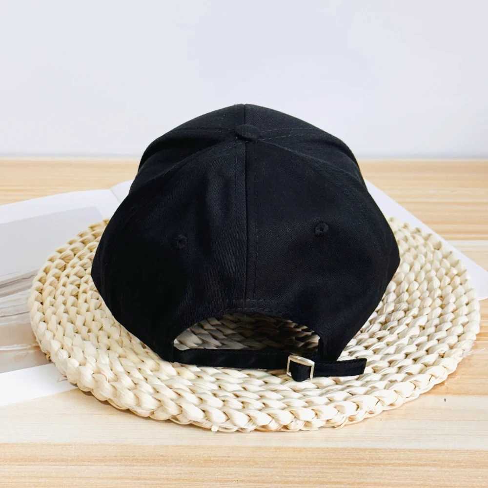 Summer Fashion Adjustable Cotton Baseball Hats Hiphop Graffiti Cartoon Pattern Embroidery Sun for Men And Women M260327
