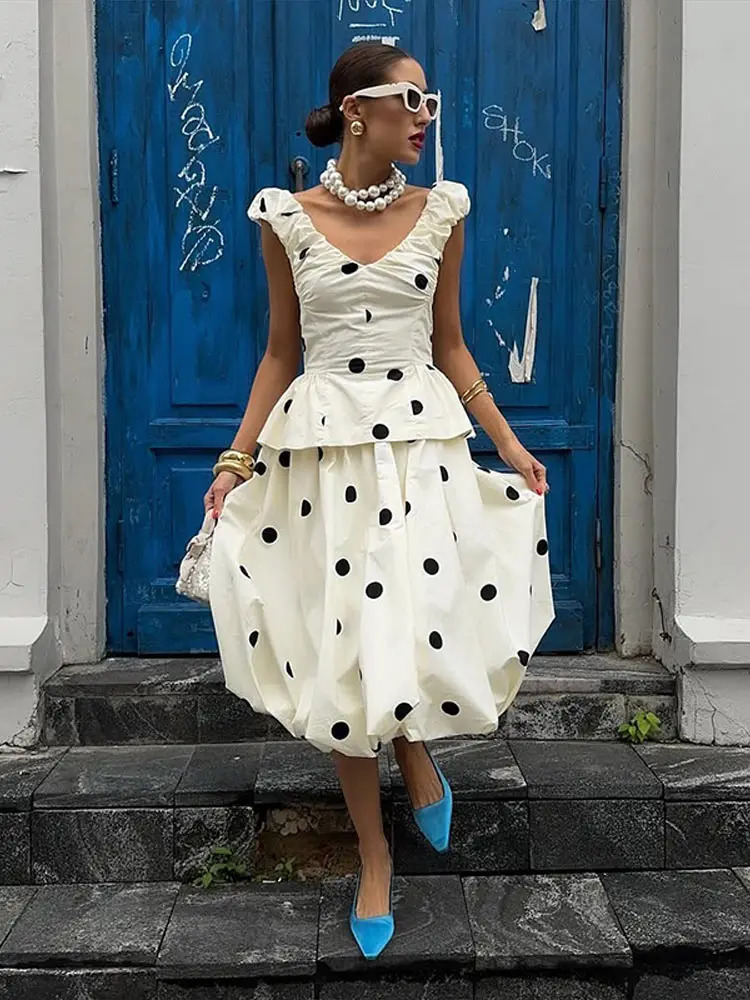 Women Polka Dot Top Long Skirt 2 Piece Set Elegant V-neck Sleeveless Slim Top High Waist Pleated Loose Skirt Suit Lady Daily Set 260326