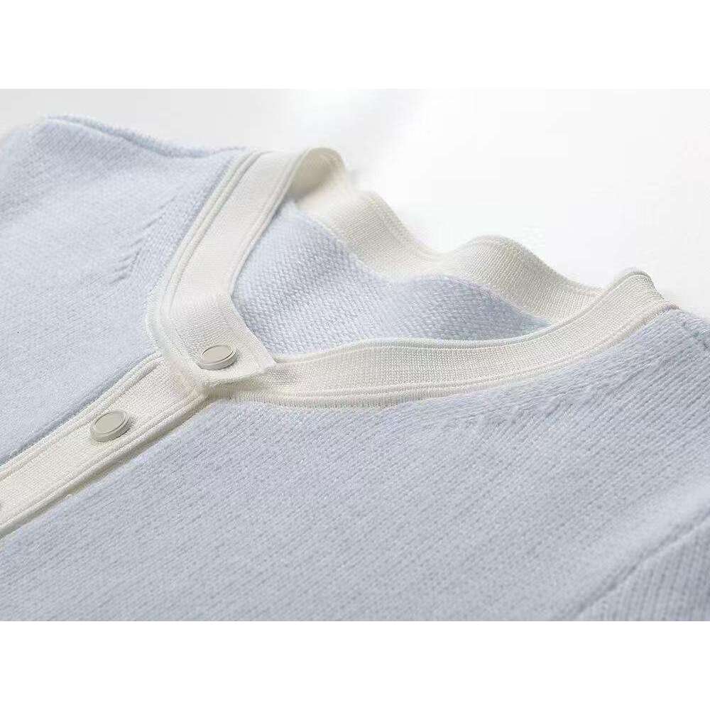 2026 Spring/Summer New Designer Xiaoxiang Style Multi CC functional Fashion Loose Casual A1 Knitted Round Neck Top