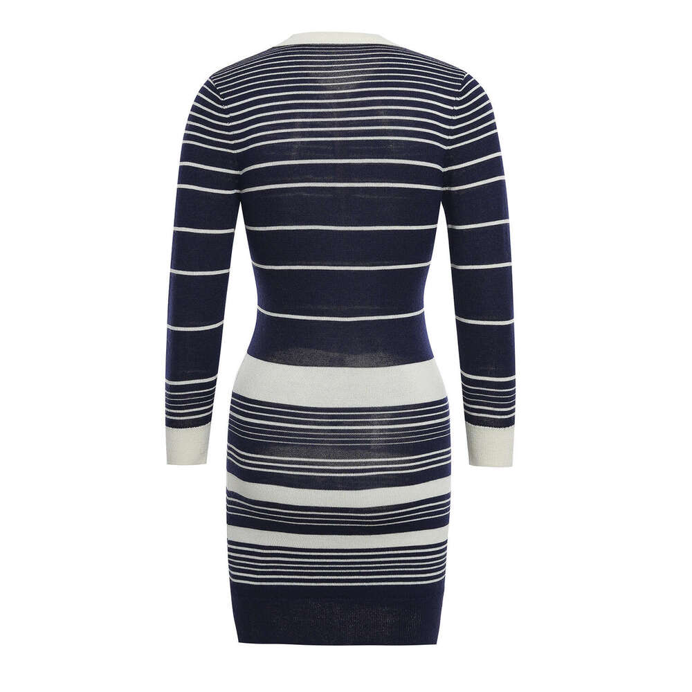 2026 autumn and A1 winter new French designer color blocked striped Polo collar knitted dress fashionable CC slim fit dress