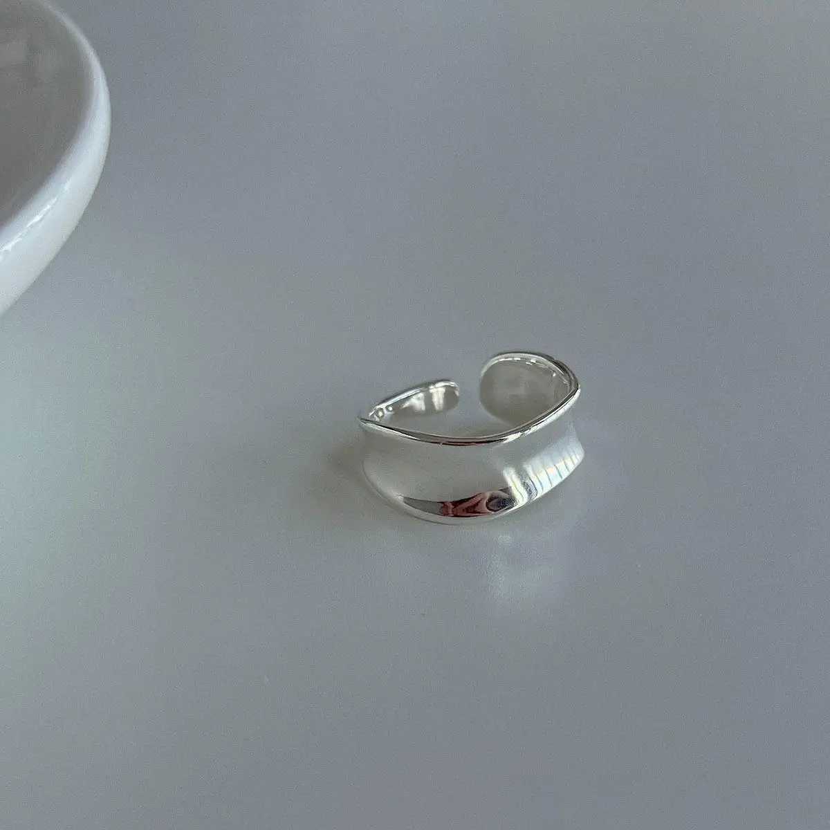 New 925 Sterling Silver Open Rings for Women Fashion Couple Handmade Smooth Wide Irregular Ring Prevent Allergy Jewelry Gifts H260327
